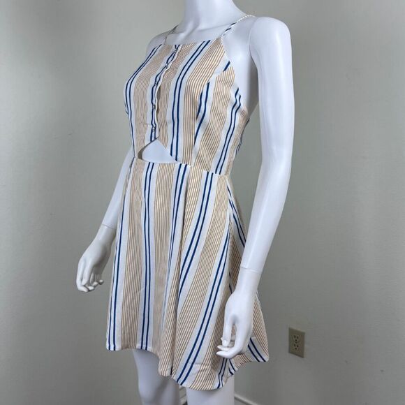 J.O.A She's Like The Wind Women Size S Striped Cutout Skater Mini Dress Resort - Picture 13 of 14